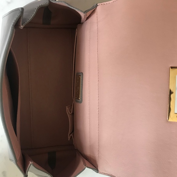 Salvatore Ferragamo Sofia Tote - Picture 3 of 6